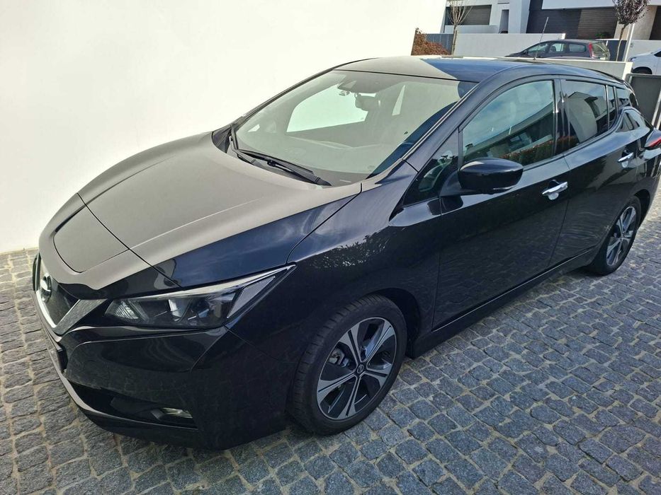Nissan Leaf 40 kWh – Excelente Estado | Mai2018 | 106.000km | 10.000€