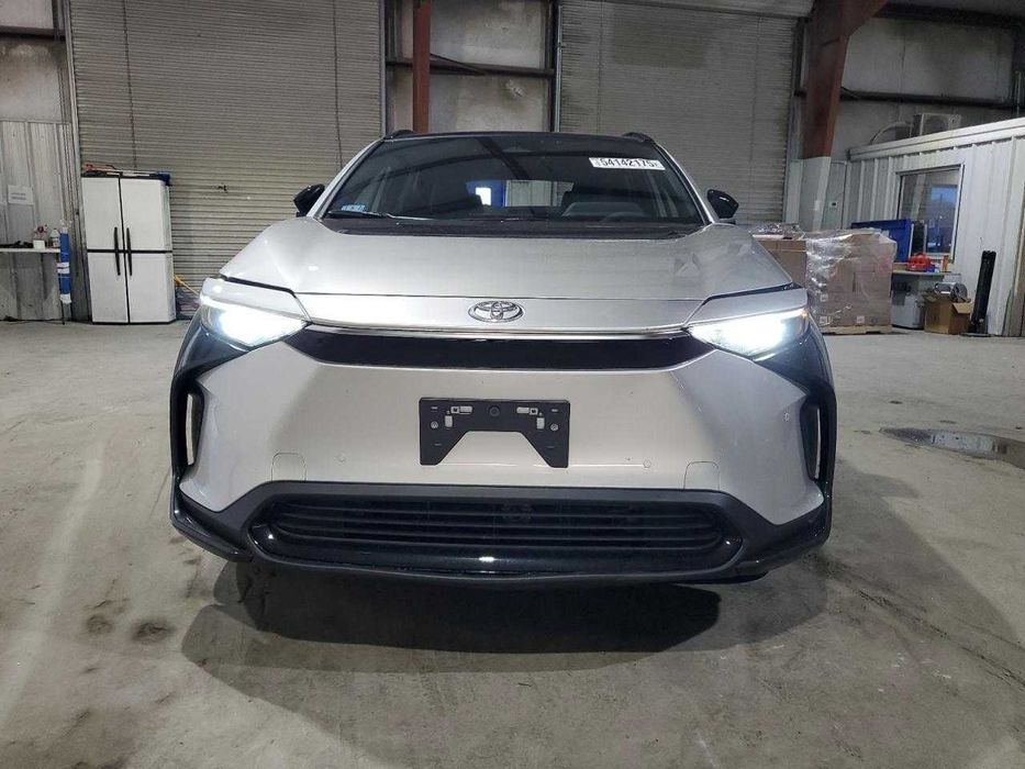 Бампер TOYOTA  BZ4X XLE розборка ТОЙОТА БЗ