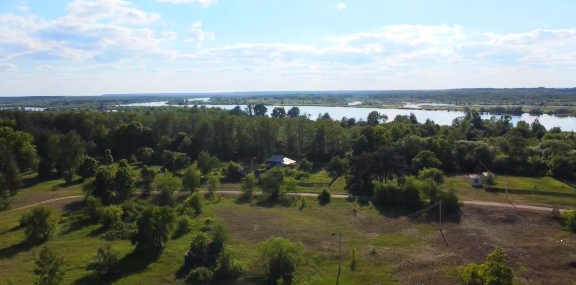 Дом с баней, у леса, у реки Днепр.(200м). Каменка.