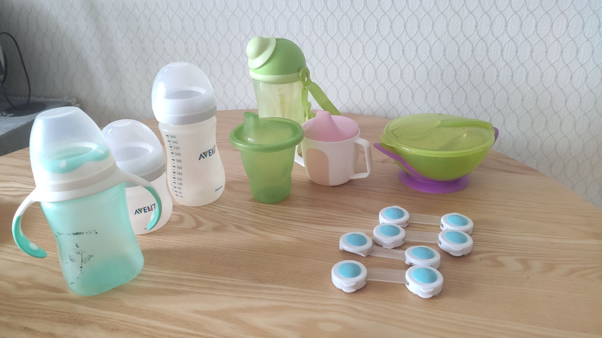 Avent , бутылочки, непроливайка, поильник