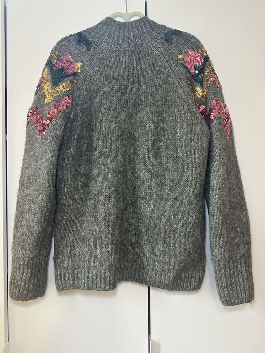 Стильний святковий светр f&f