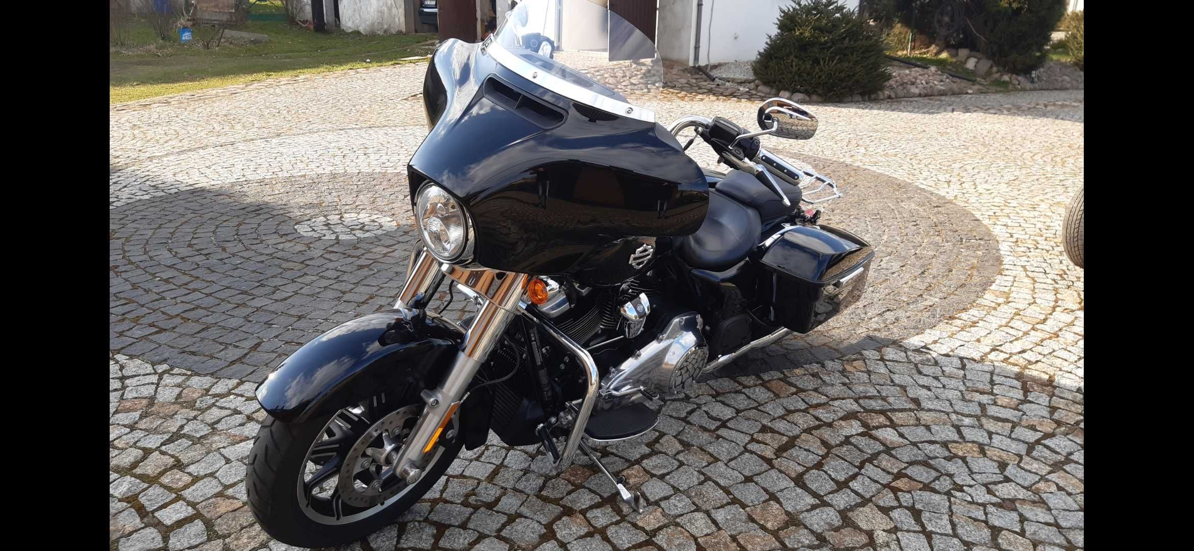 Harley-Davidson Street Glide