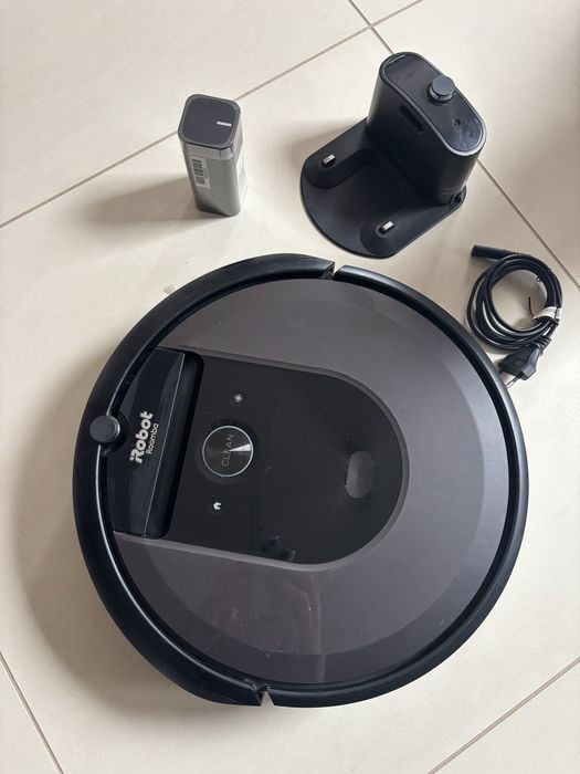 IRobot Roomba i7 bardzo mało używany