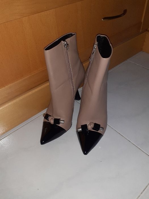 Botas bejes Cano baixo ( Marca Parodi"Passion ) C/ Novas