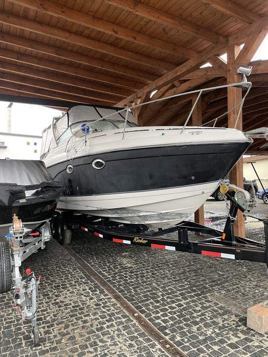 Катер Rinker 270