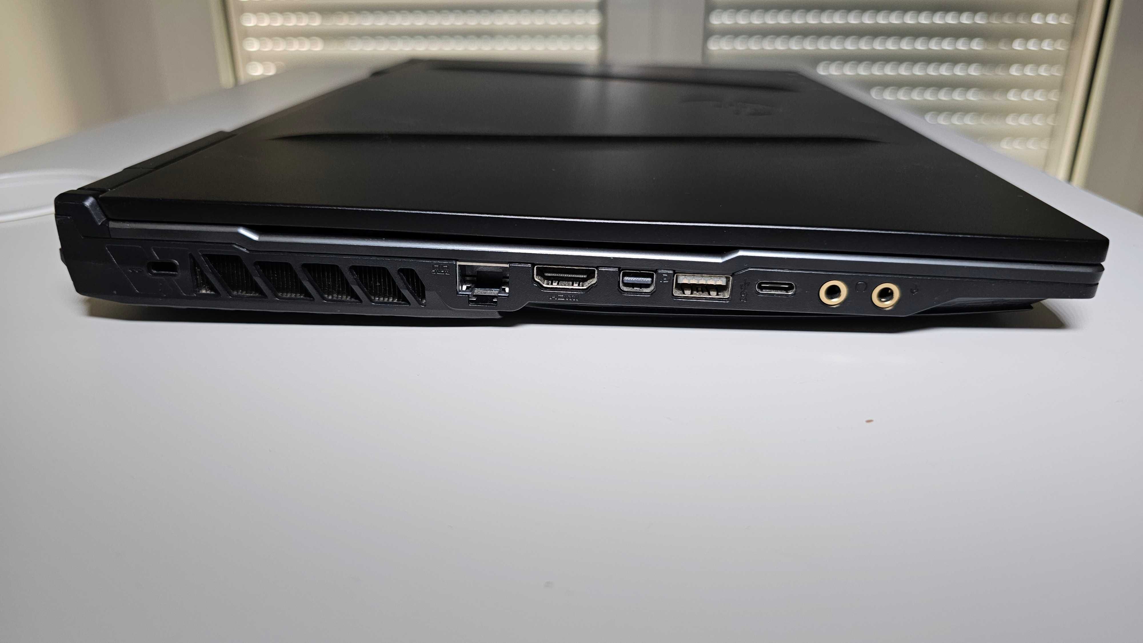 Portátil MSI Alpha 15 Ryzen 7 | 32 GB DDR4 | 1TB SSD | RX5500M 4GB