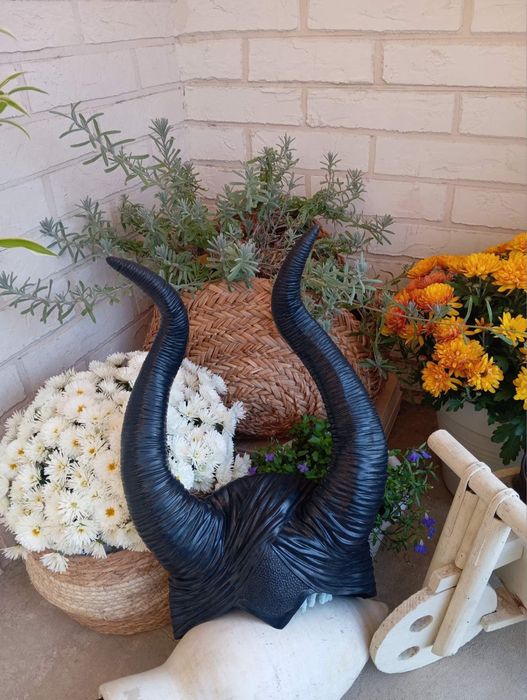 Рога Малефисенты