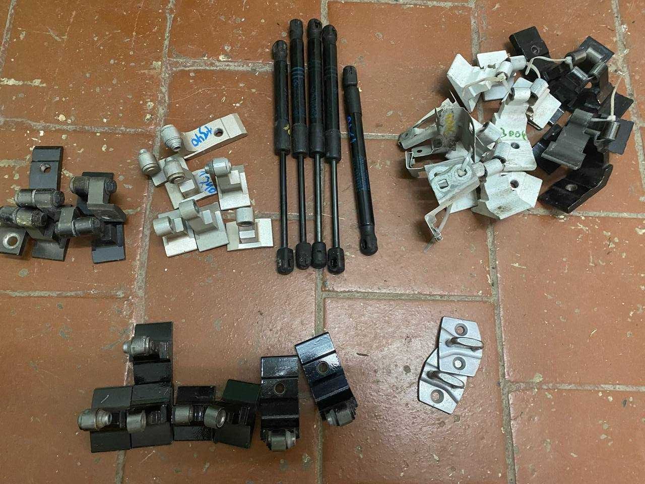 Петли дверей BMW F01 F10 F30