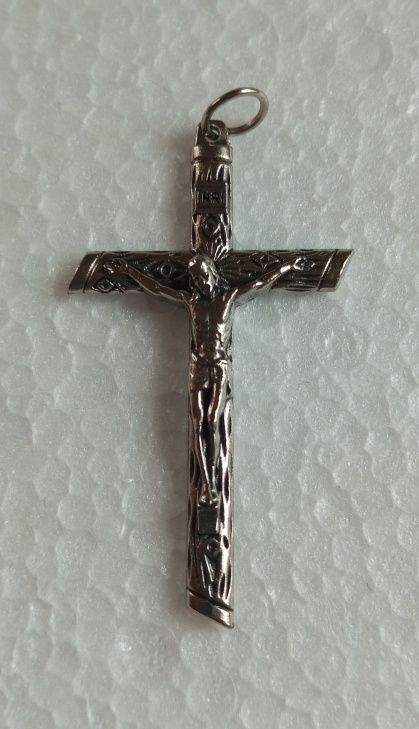 Metalowy krzyżyk do naszyjnika 5,5x3,5 cm