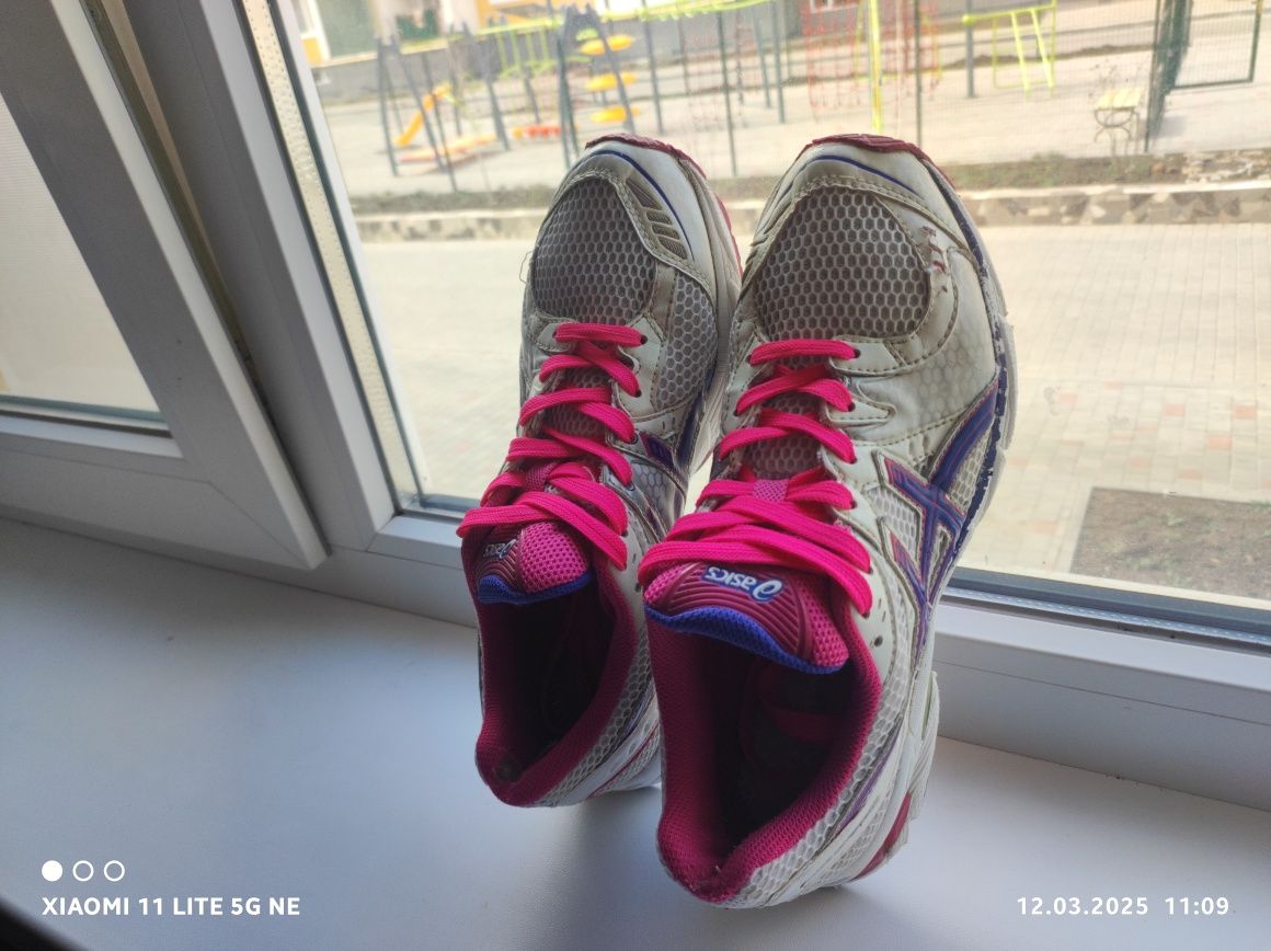 Кроссовки Asics женские t1b6n 40.5, 41 размер 25,5, 26 см