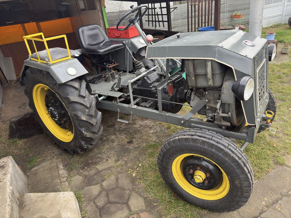 Ciagnik Sam Andoria , Star