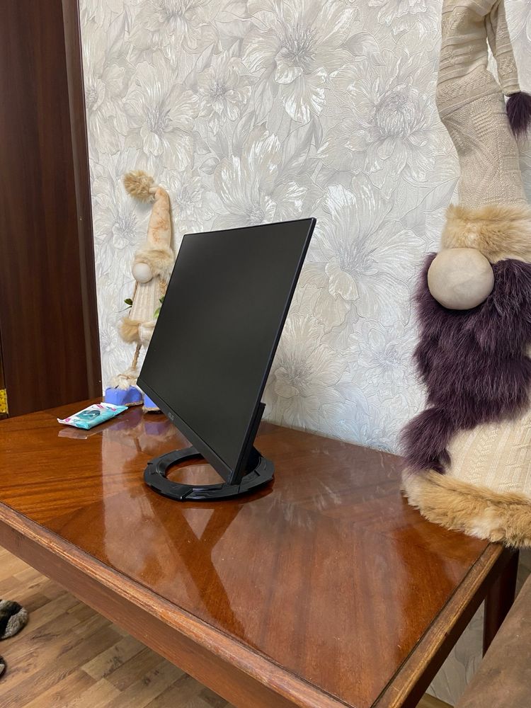Монитор ASUS 24 диагональ
