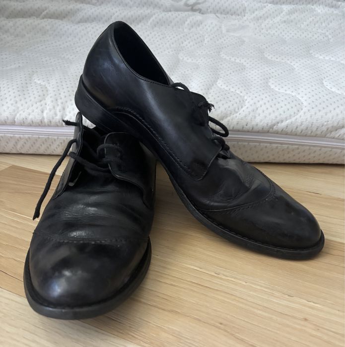 Męskie buty wizytowe skórzane na czarne pantofle r 43 Golfclub