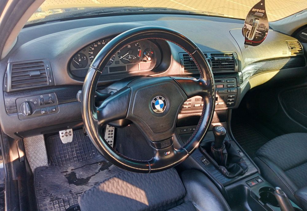Продам BMW 320i 2.0л