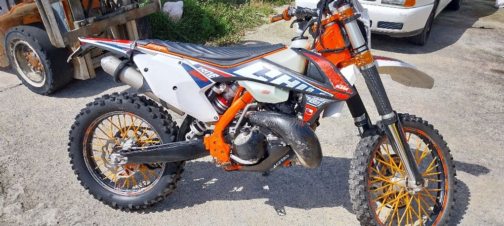 Ktm 300 tpi convertido TBI modelo 2019