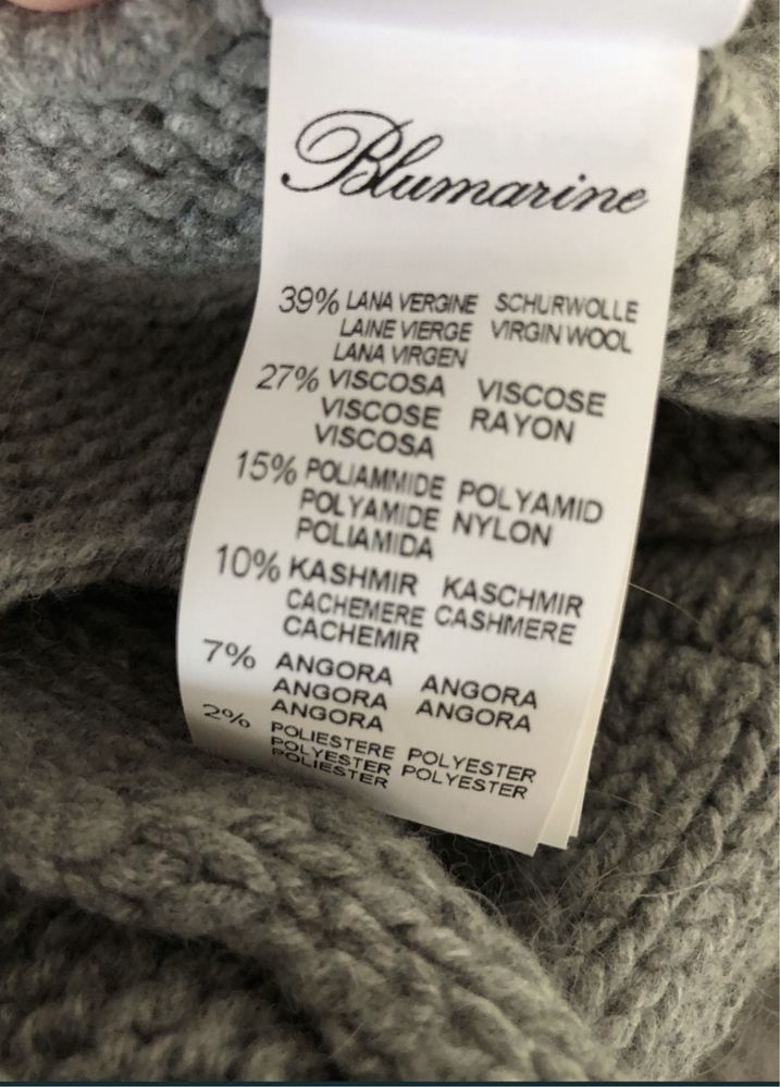 Blumarine оригинал снуд шерсть мех.