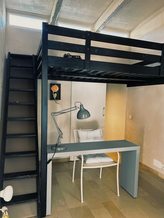 Quarto com casa de banho privativa