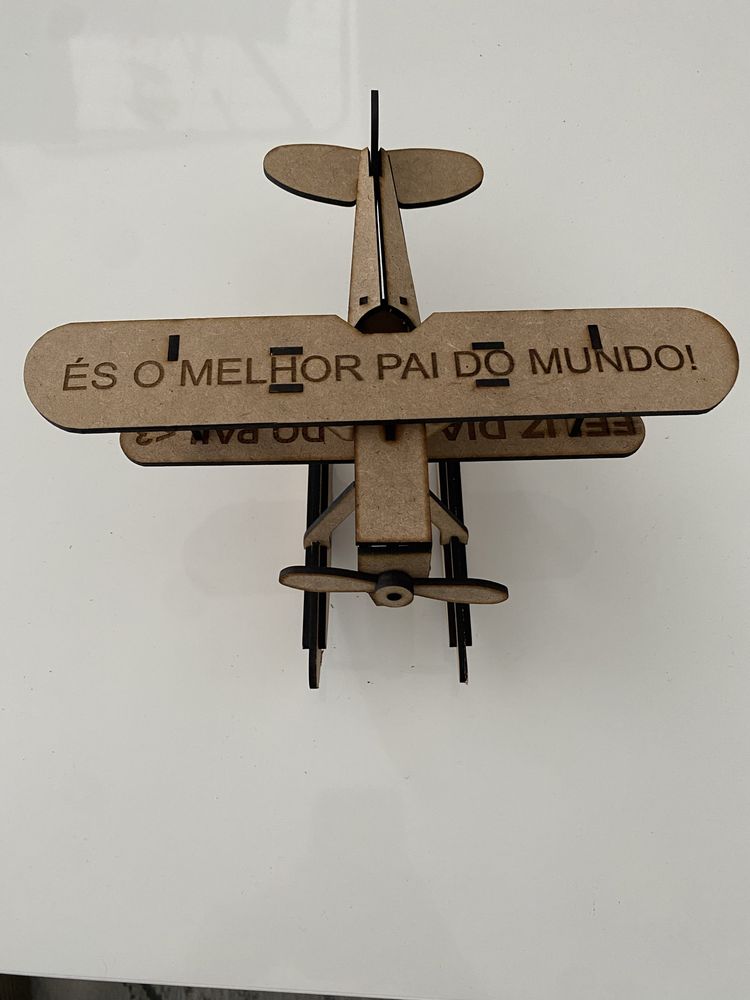 Aviao em madeira mdf