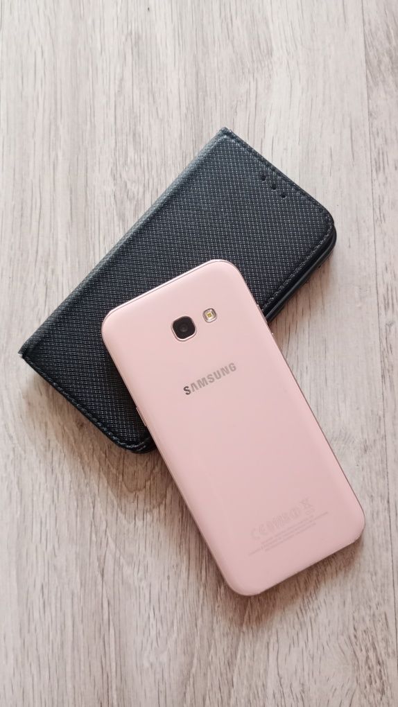 Różowy Samsung Galaxy A5