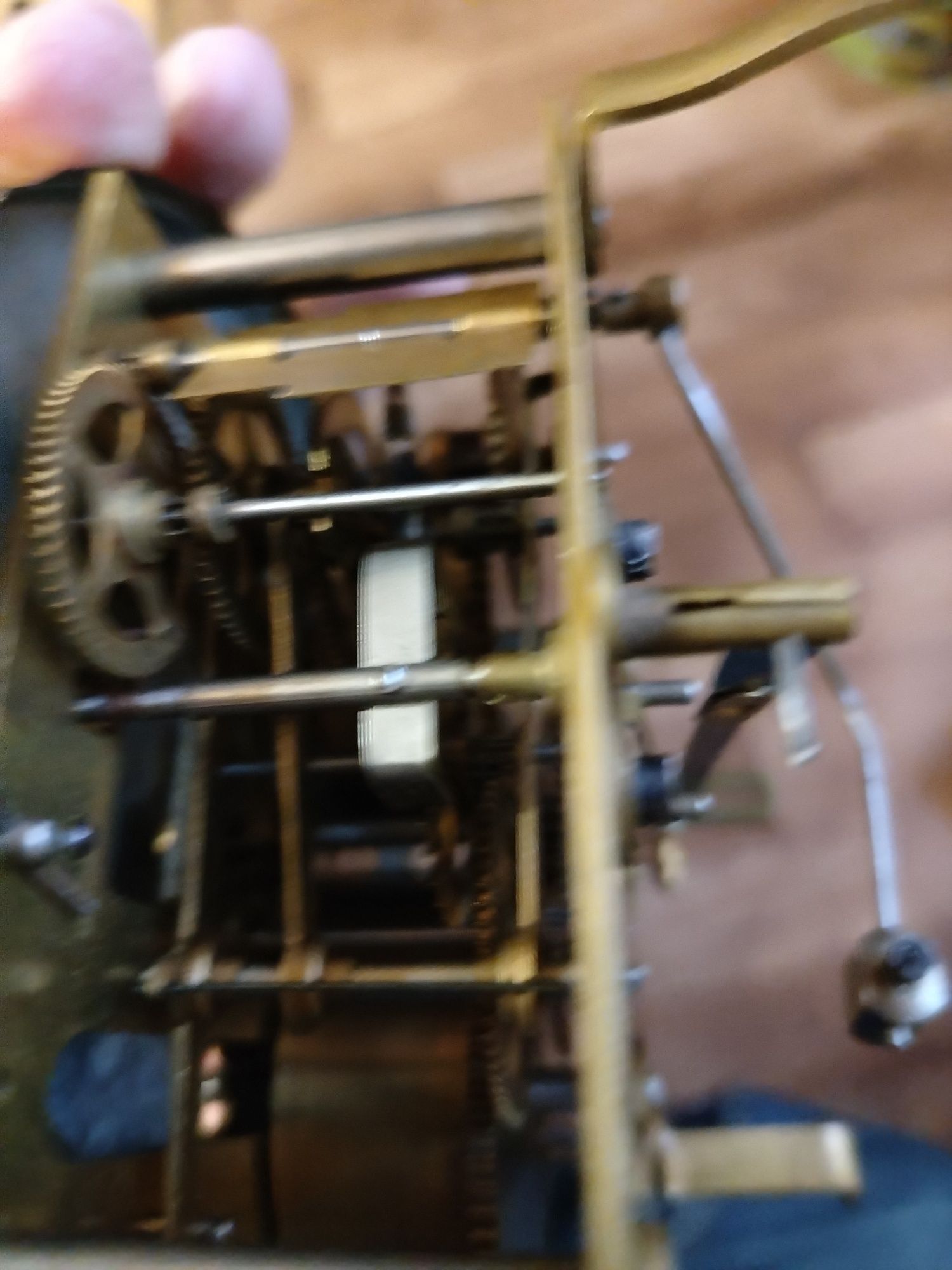 Mechanizm sygnowany HAU na tarczę 14,5cm