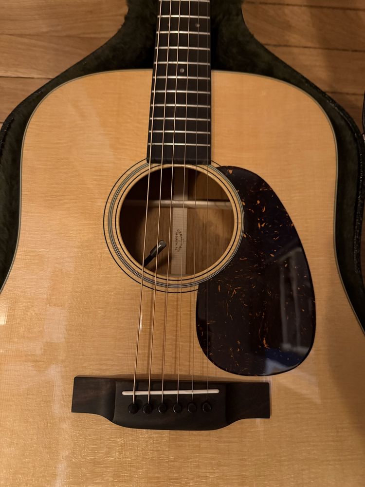Martin D-18 gitara akustyczna NOWA z przystawką K&K Trinity, ustawiona