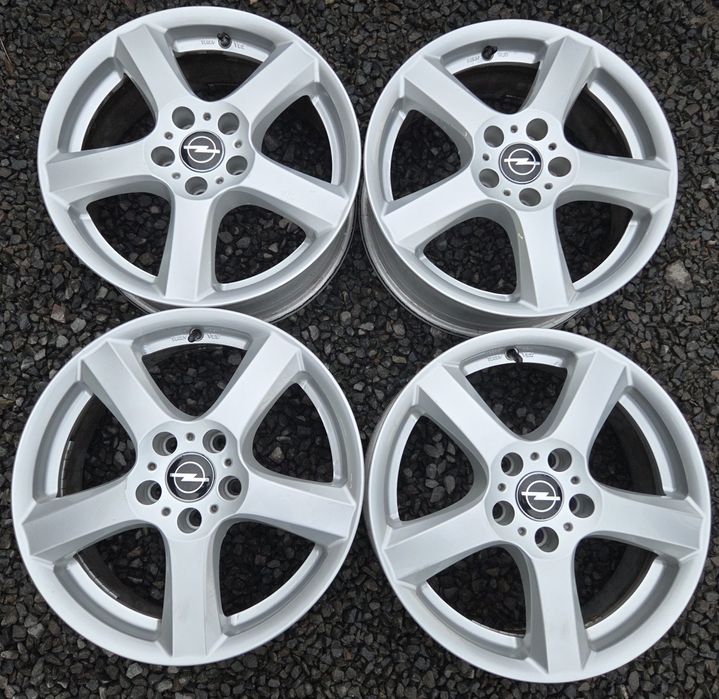 5 105 R16 Opel Astra J Chevrolet