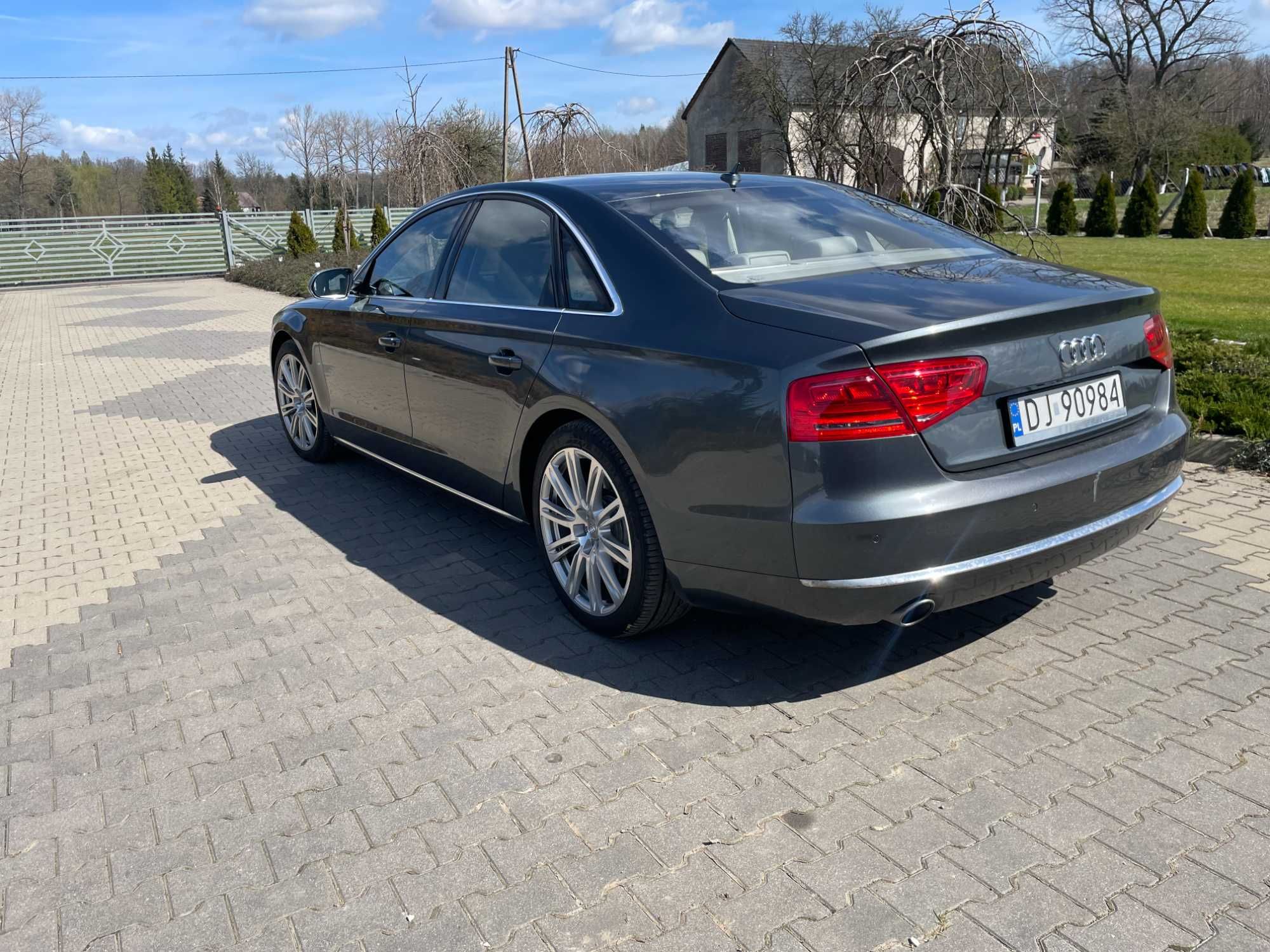 Audi A8 4,2 TDi quattro, Pneumatyka, Bang&Olufsen, Masaże, Domyk, Hak