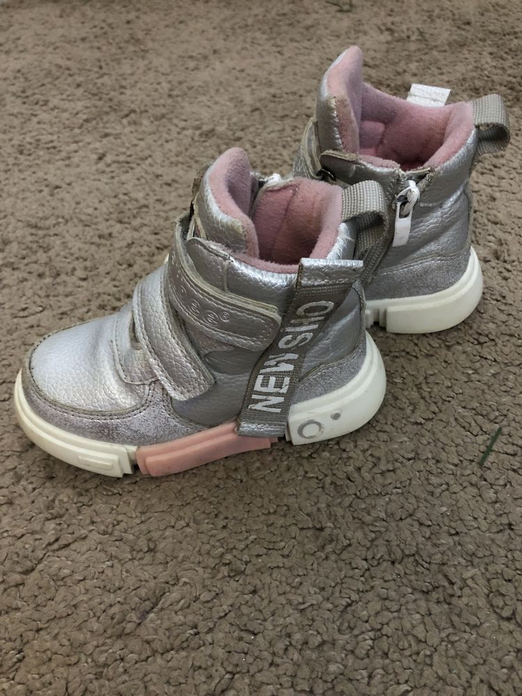Детские ботиночки фирмы Clibee