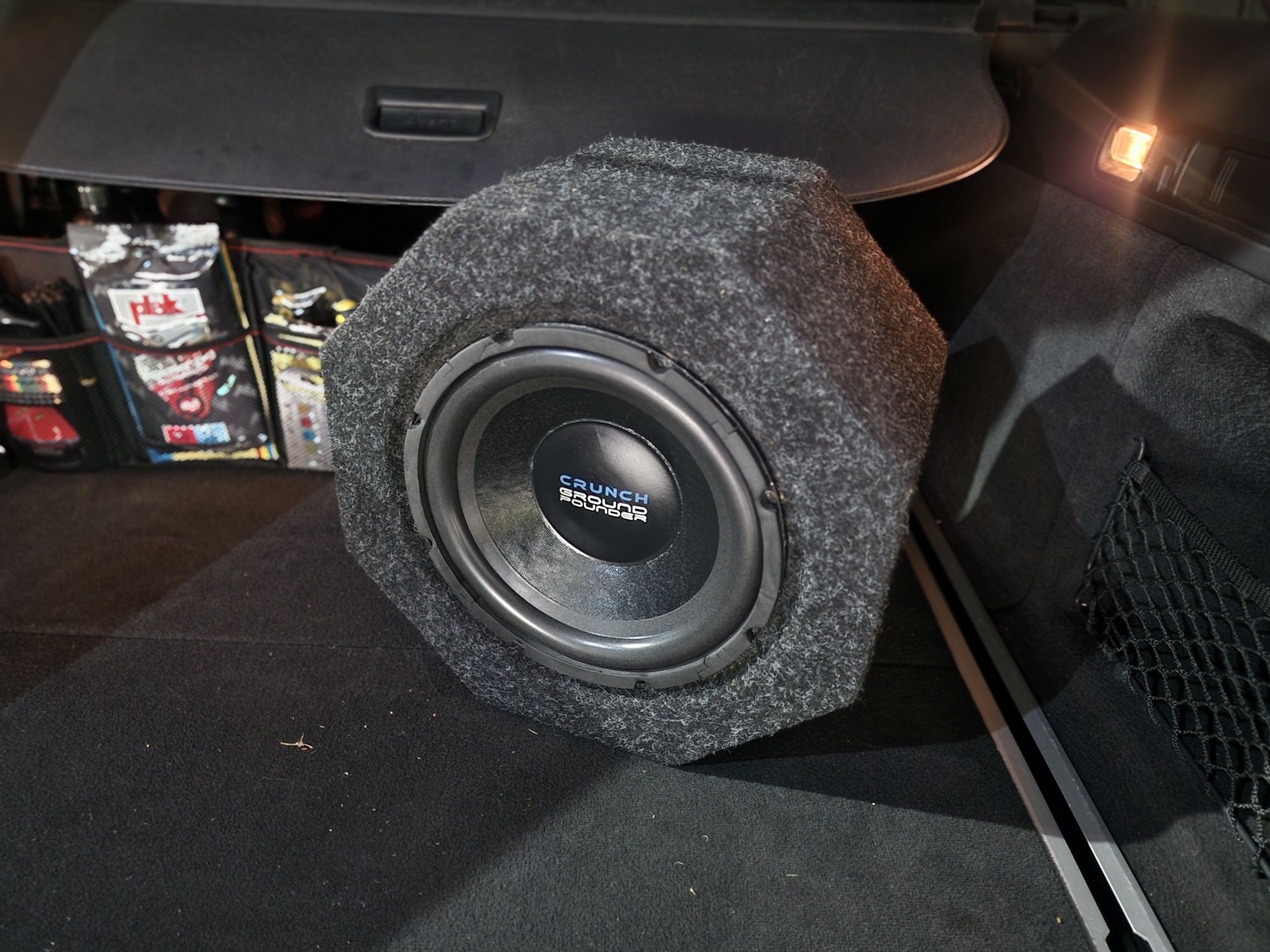Skrzynia basowa subwoofer tuba Głośnik 25 cm Crunch GTO10BP 300 RMS