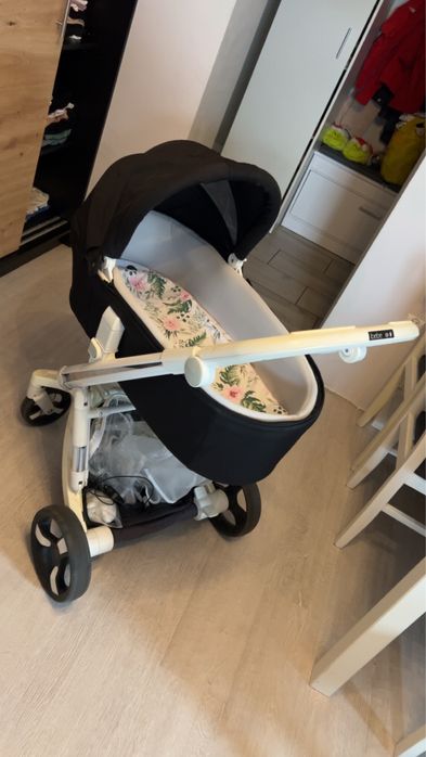 Wózek dla dziecka 2w1 . Gondola + spacerówka