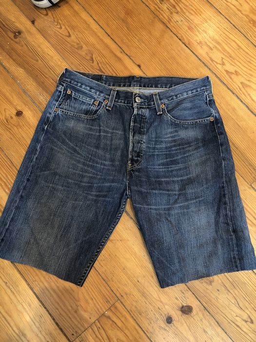 Calções levis como novos