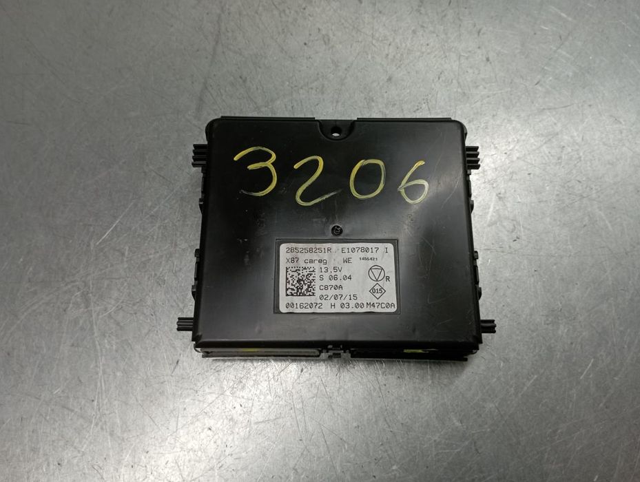 Módulo confort RENAULT Captur (J5_)