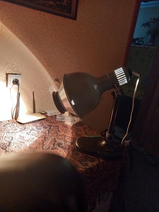 Медецынская лампа