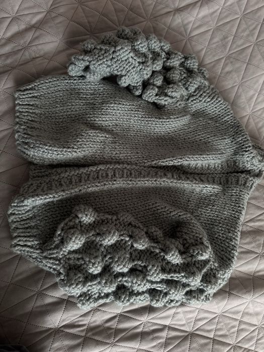 Вʼязаний светр ручної роботи, розмір s-m