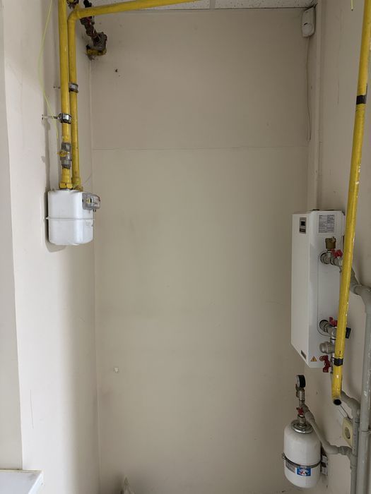 Продам приміщення 108 м2 з ремонтом на Каскаді