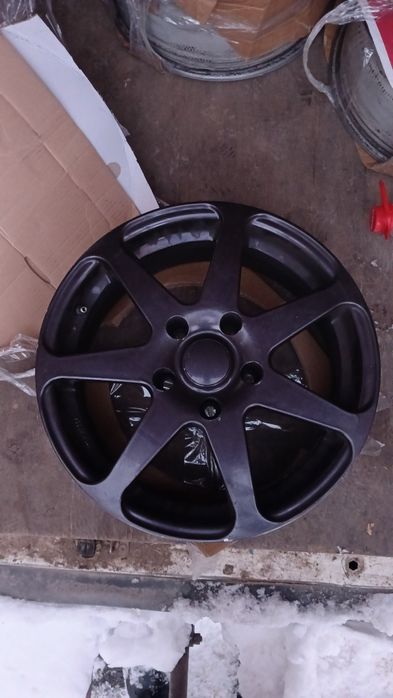 Продам диски на БМВ  r16 5.120