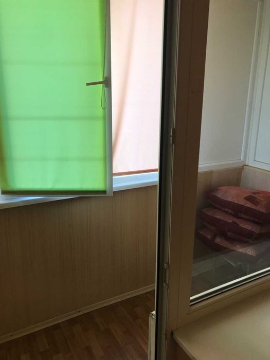 Продаж 3-кімнатної квартири,  вул. Каштанова, 8а