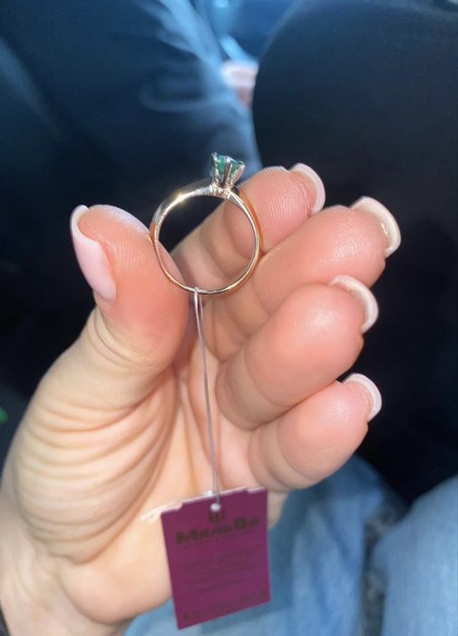 Золота каблучка з смарагдом 585 кольцо с изумрудом 16,5 мальва