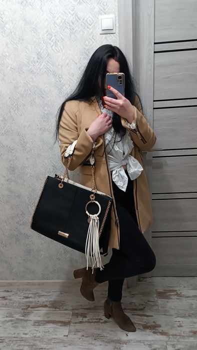 Пальто жіноче Stradivarius M