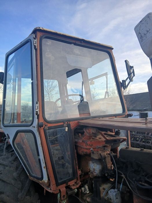 Продам кабіну високу трактора юмз