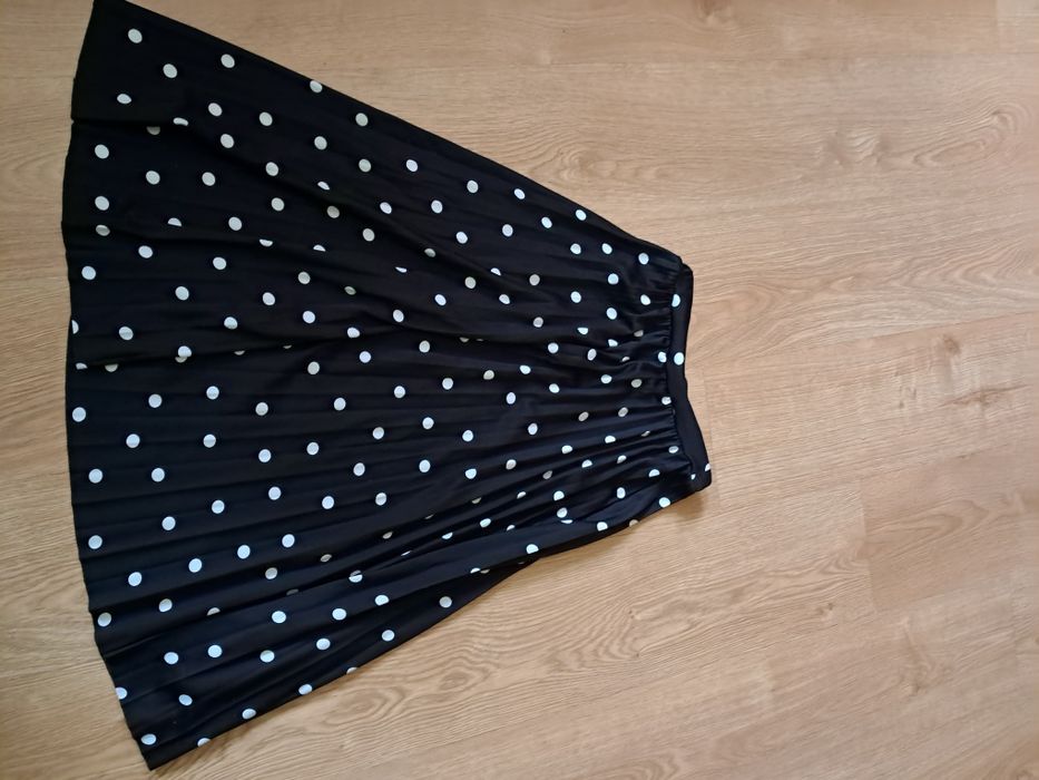 Spódnia  midi  Xs