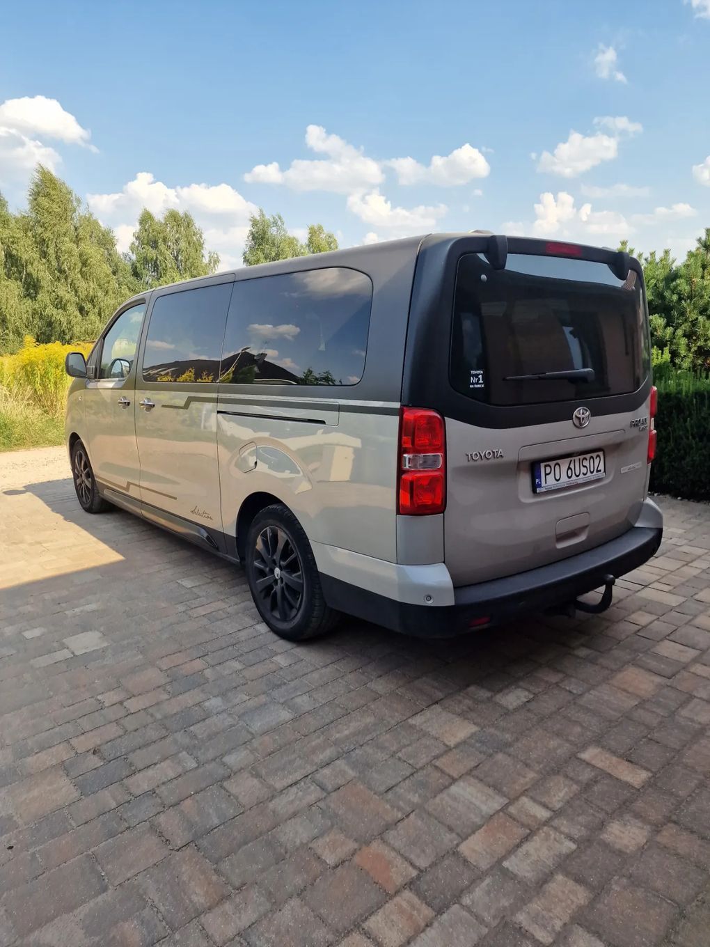 Toyota Proace Verso Toyota Proace Verso Long SELECTION VIP 7 osobowy Skyview