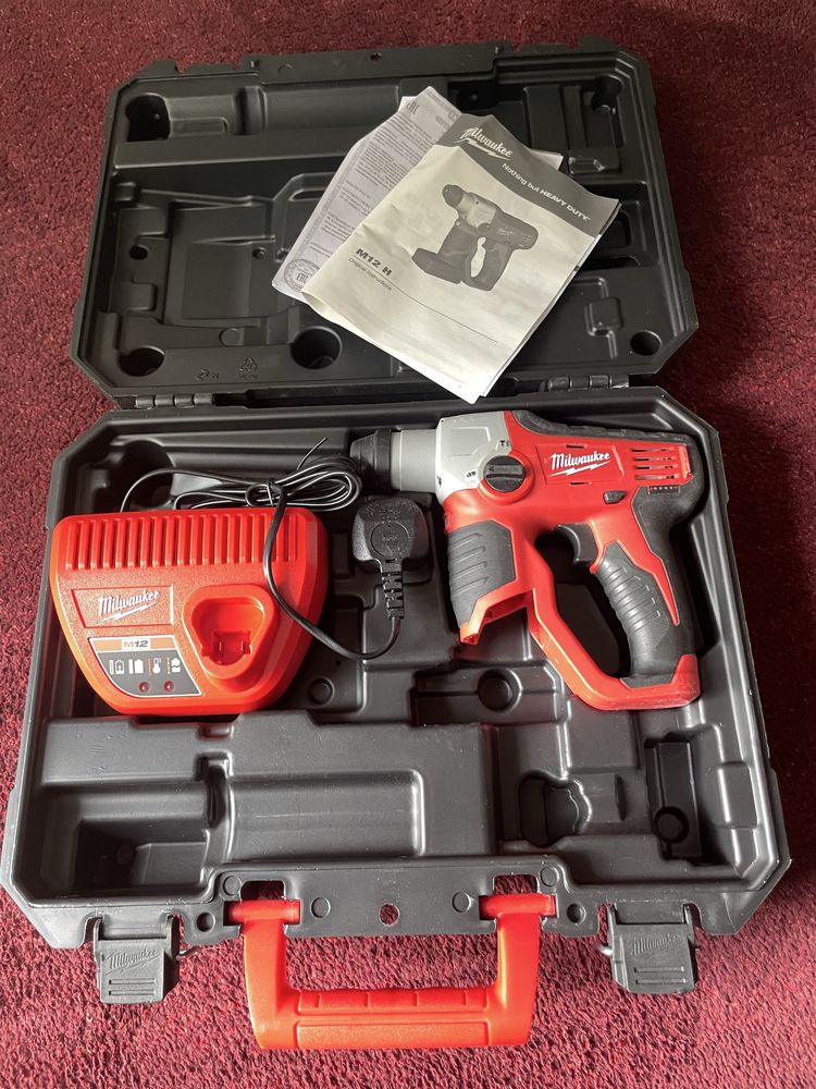 Milwaukee SDS plus młoto-wiertarka udarowa M12 H + walizka + ładowarka