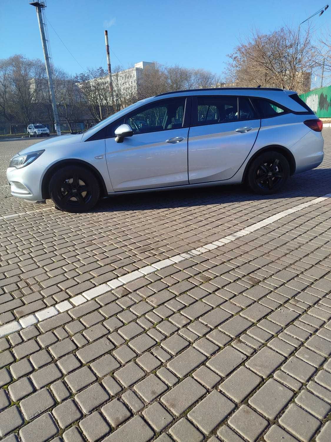 Продам Opel Astra K