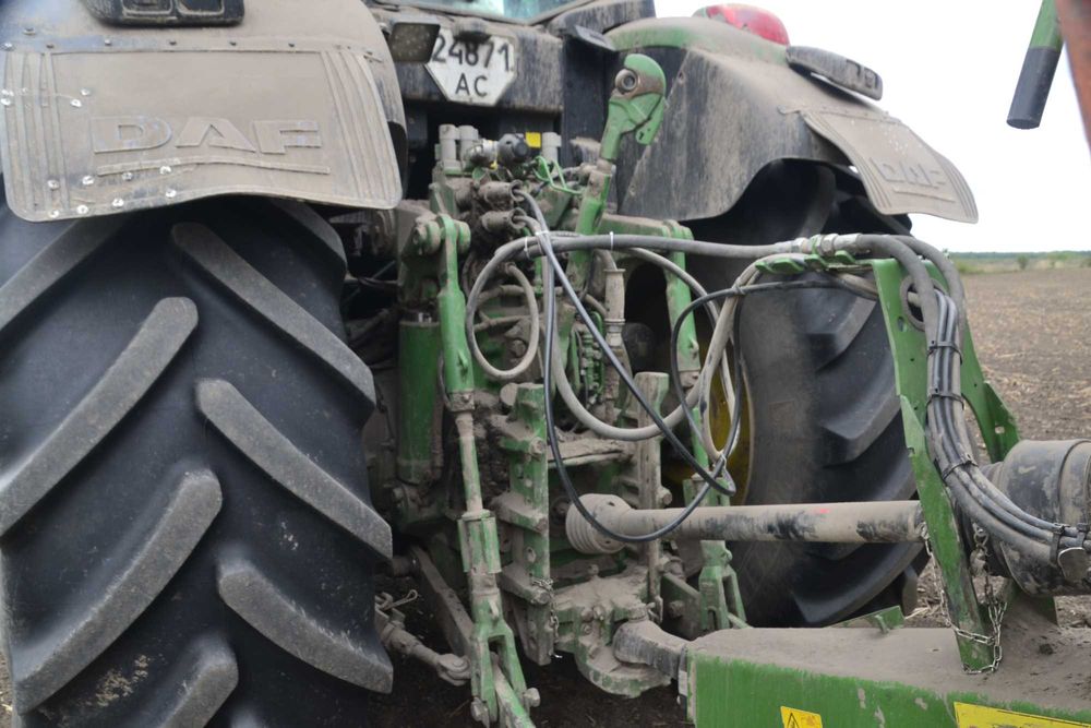 Трактор колісний John Deere 6170 M