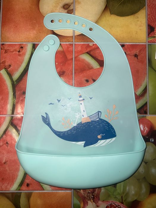 Нагрудник силіконовий для дівчинки та хлопчика