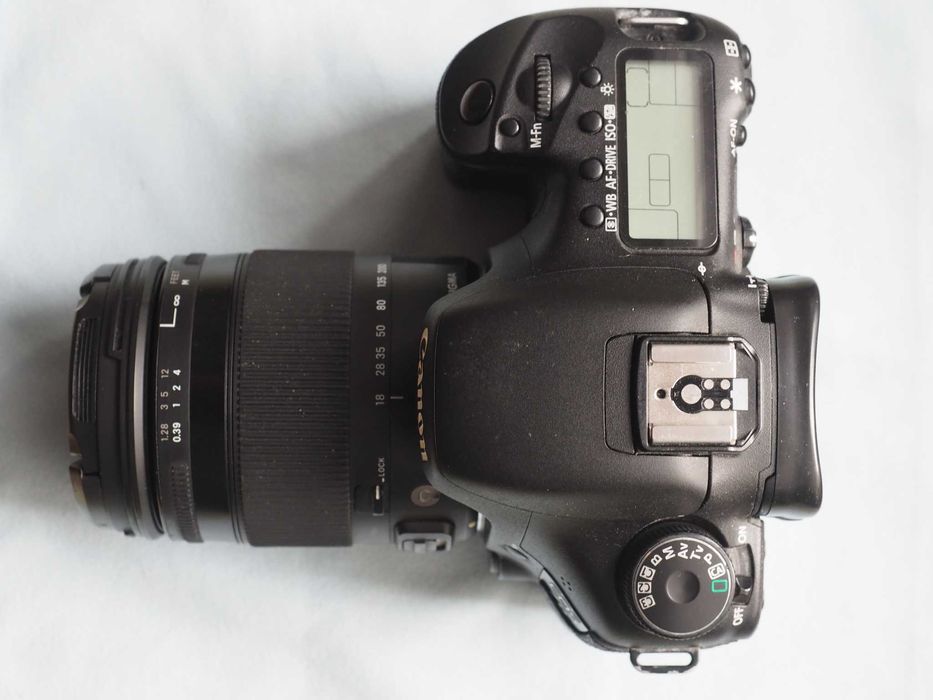 Canon EOS 7D mk I + Sigma 18-200mm f3.5-6,3 DC HSM Conterporary