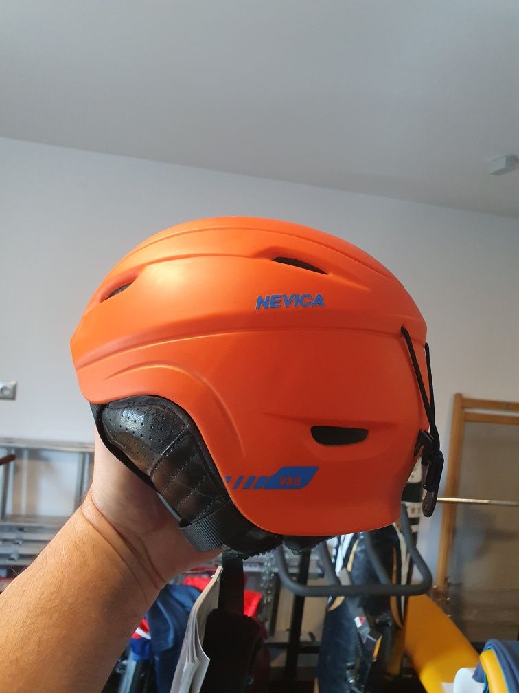 Kask Narciarski Nevica × 2