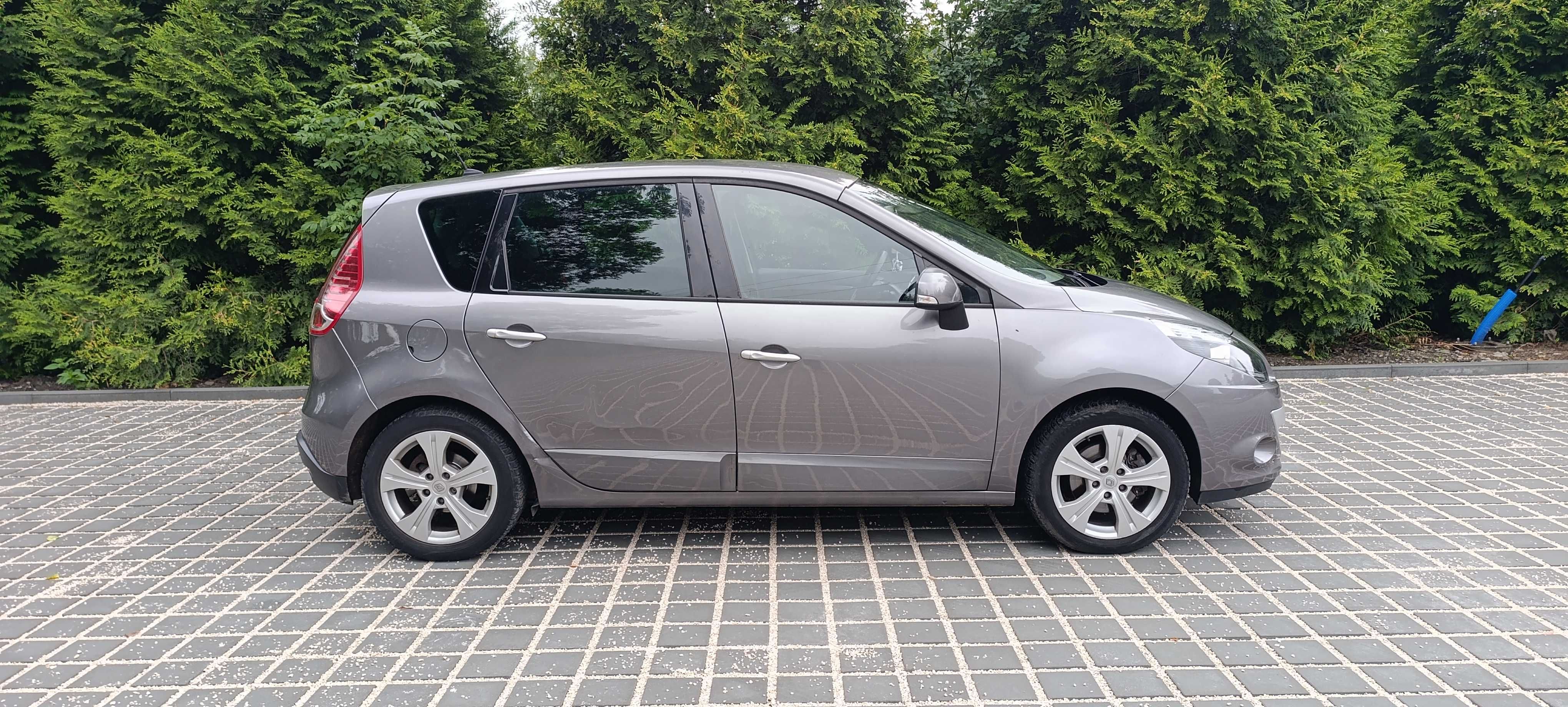 Renault Scenic 1.6 16v, Nawigacja, Klimatronik, Hak, Niski Przebieg