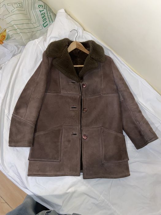 Жіноча дублянка з натурального міху, в ідеальному стані